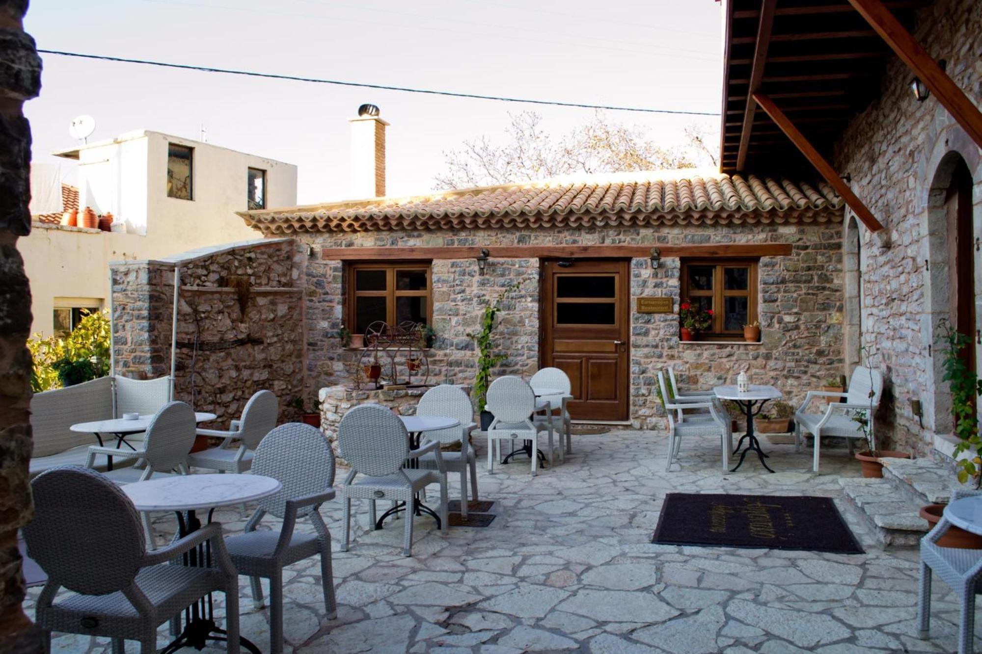Hotel Archontiko Andritsena Exterior foto