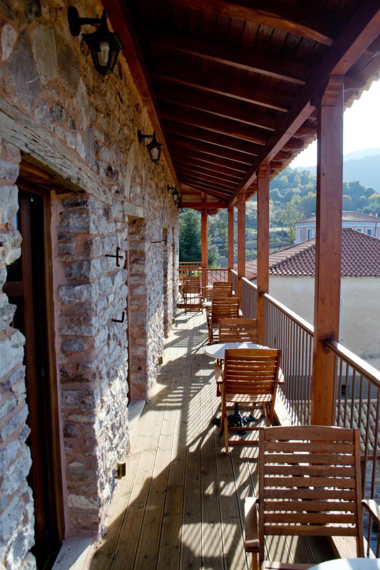 Hotel Archontiko Andritsena Exterior foto